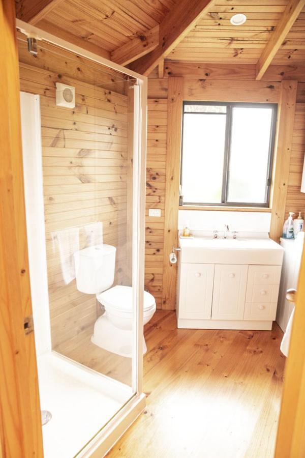Little Norfolk Bay Events And Chalets Taranna Exteriör bild